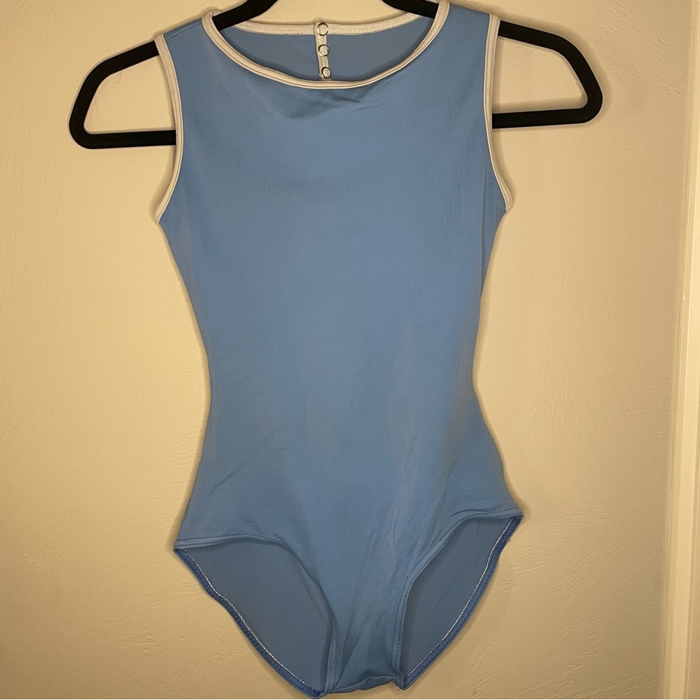 Yumiko Larissa ballet leotard size small blue